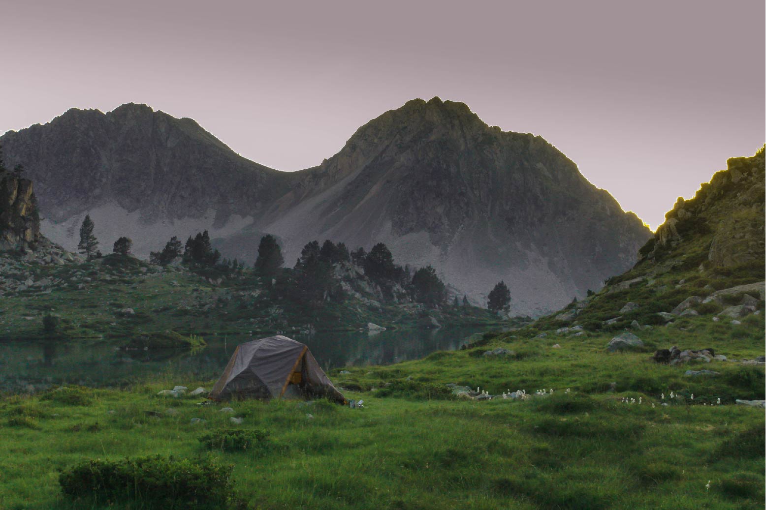 Notre campement au lac de Tracens. Première nuit dans le Massif du Néouvielle